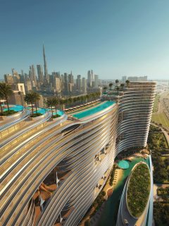 vue aérienne du bâtiment Aquarise avec piscines et horizon